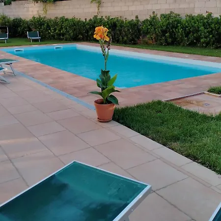 Couette-café Il Santo - Restaurant & Swimming Pool Uggiano La Chiesa
