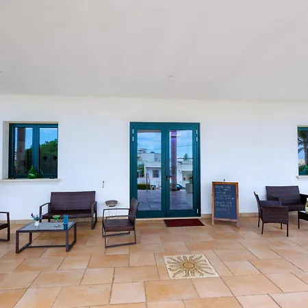 Il Santo - Restaurant & Swimming Pool Couette-café